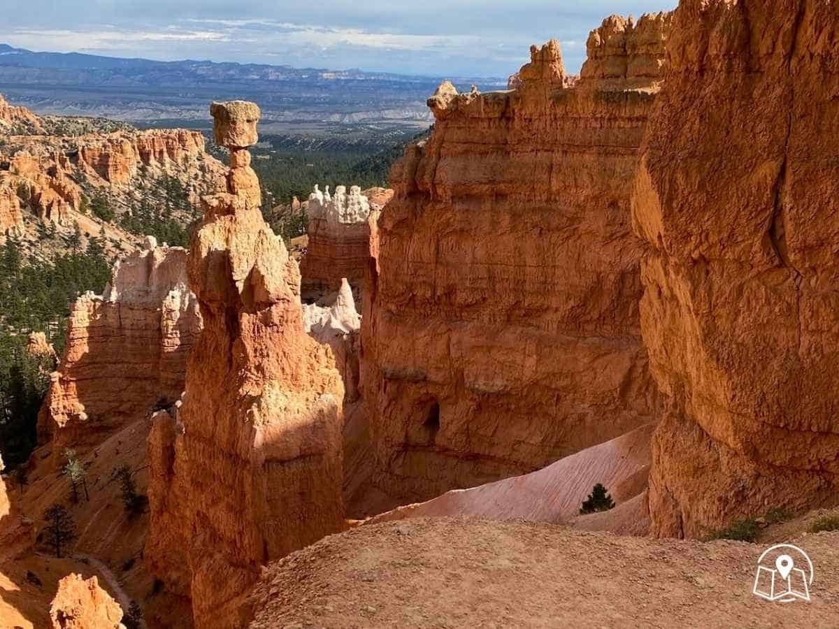Thor’s Hammer rock formation rising boldly among the spires, a signature landmark during one day in Bryce Canyon National Park.