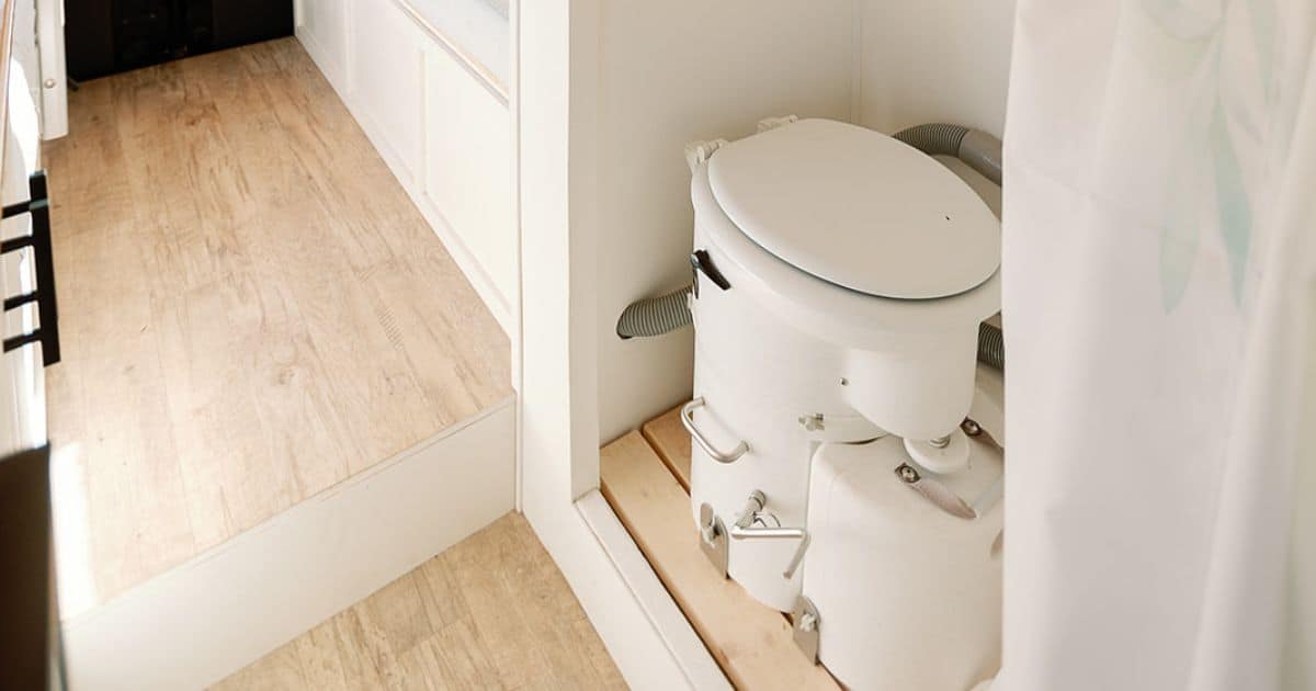 2024 Best Composting Toilet For Off Grid Van Life – 8 Options For All Budgets
