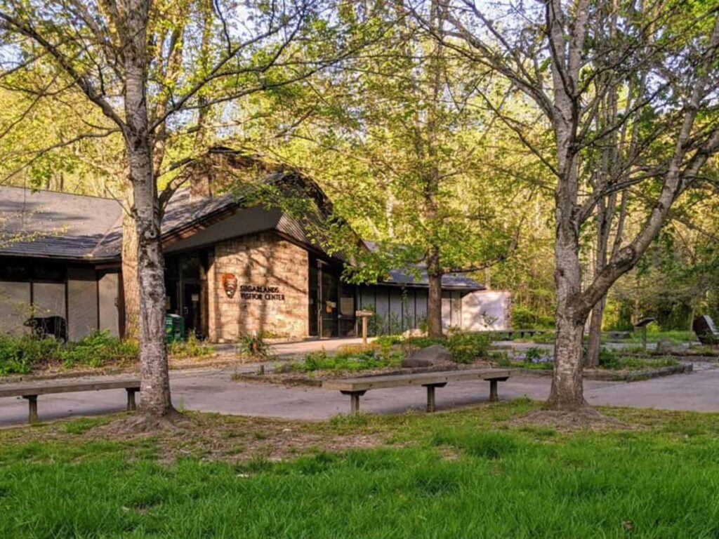 Sugarlands Visitor Center stop from Knoxville to Smoky Mountains